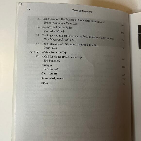 Good Business Exercising Effective & Ethical Leadership James O'Toole Don Mayer - Picture 6 of 6